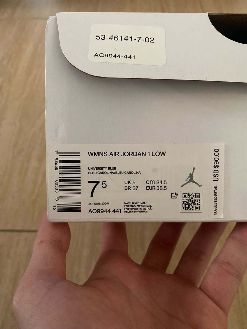 Size 7.5W - Jordan 1 Mid University Blue Women's - Picture 5 of 5